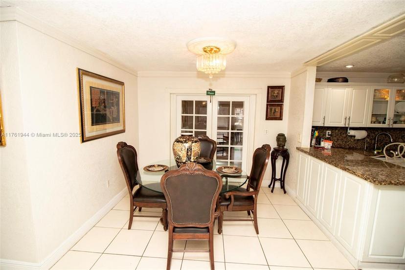 Picture of 2270 NW 196Th Ter, Miami Gardens FL 33056