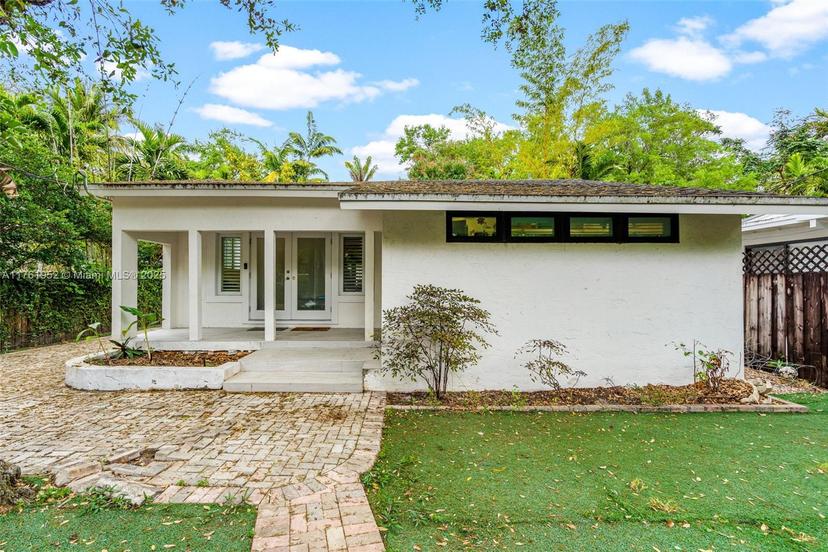 Picture of 6841 SW 78Th Ter, South Miami FL 33143