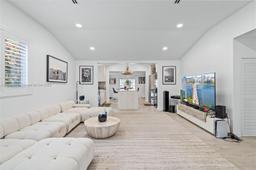 Picture of 6841 SW 78Th Ter, South Miami, FL 33143