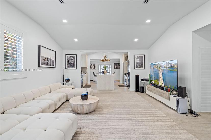 Picture of 6841 SW 78Th Ter, South Miami FL 33143