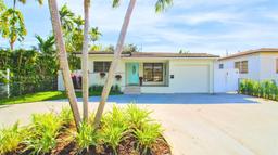 Picture of 6110 S Waterway, Miami, FL 33155