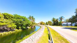 Picture of 6110 S Waterway, Miami, FL 33155