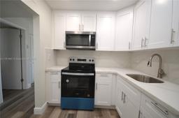 Picture of 6070 W 18Th Ave # 310, Hialeah, FL 33012
