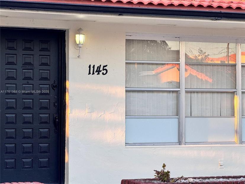 Picture of 1145 W 70Th Pl, Hialeah FL 33014