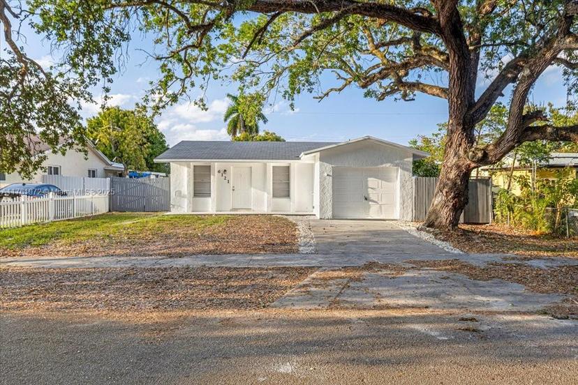 Picture of 6121 Hayes St, Hollywood FL 33024