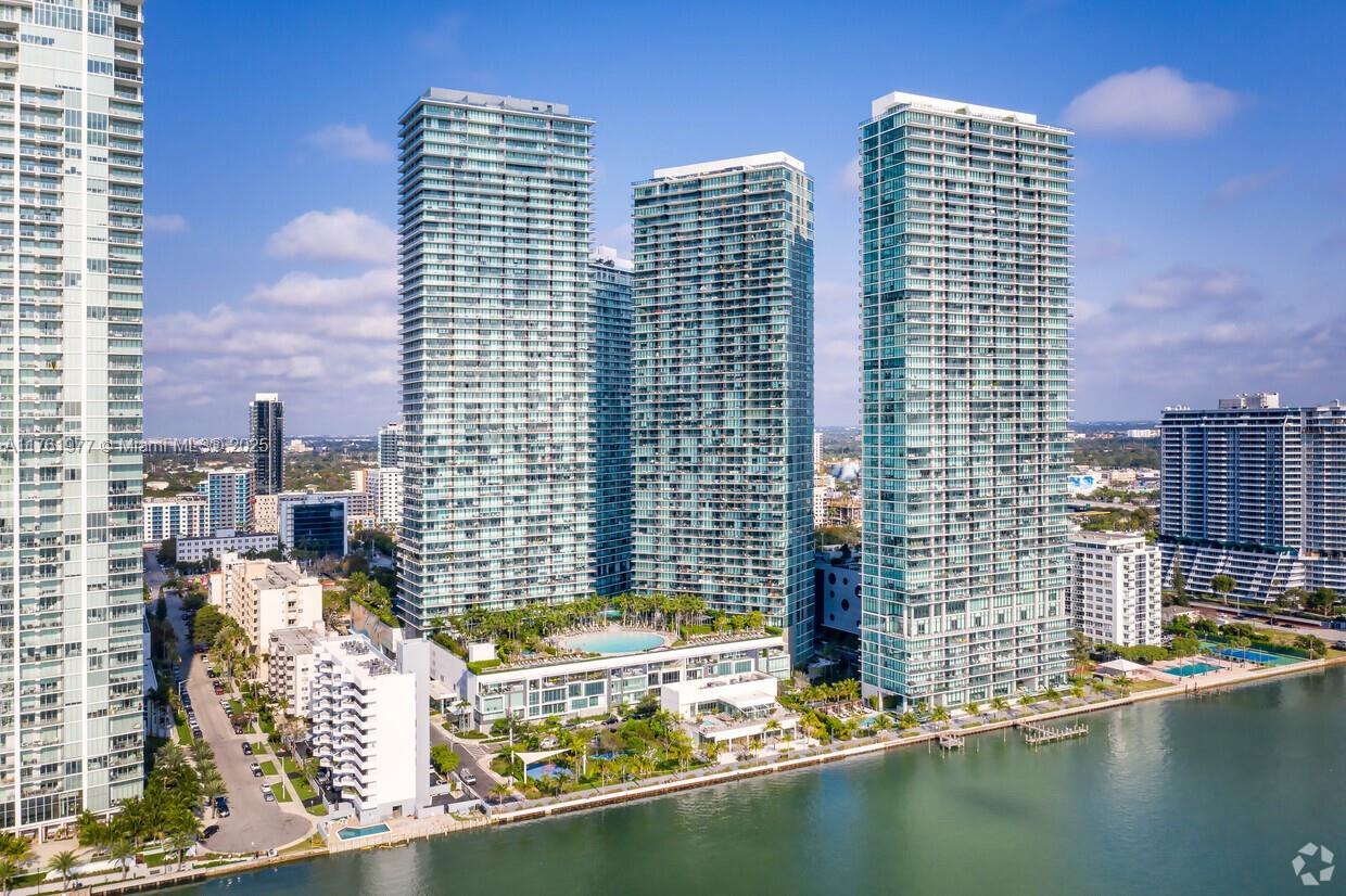 Picture of 650 NE 32Nd St # 1504, Miami, FL 33137