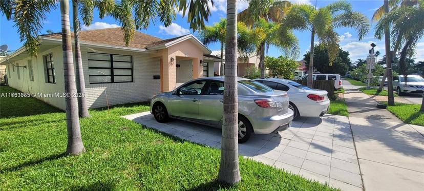 Picture of 1647 Van Buren St, Hollywood FL 33020