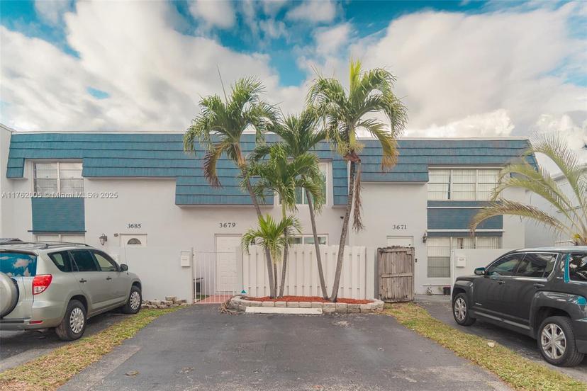 Picture of 3679 SW 59Th Ave # 108, Davie FL 33314