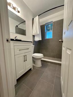 Picture of 1366 NW 103 St, Miami, FL 33147