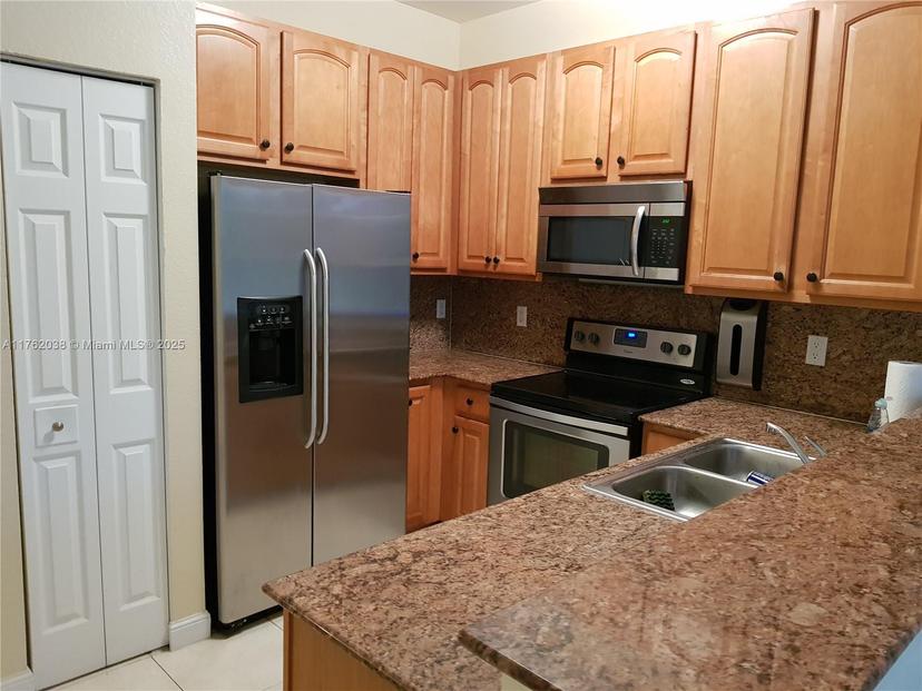 Picture of 472 NE 21St Ave, Homestead FL 33033