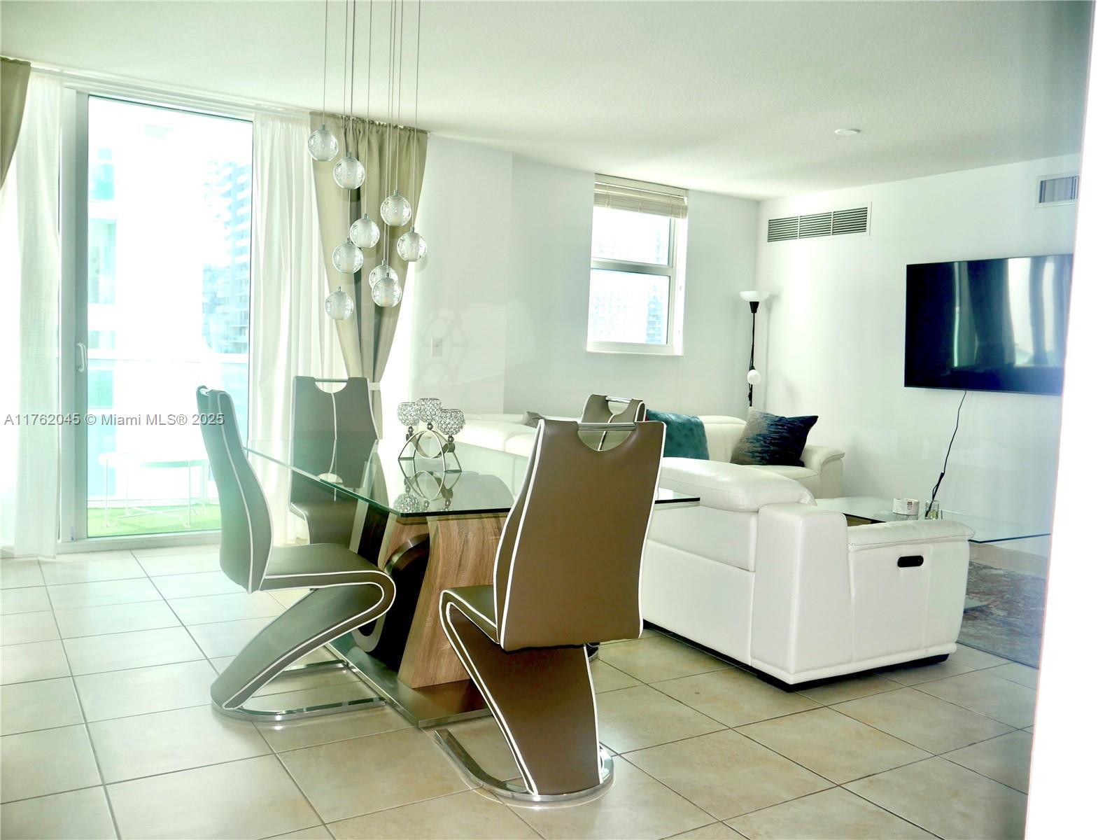 Picture of 31 SE 5Th St # 2611, Miami, FL 33131