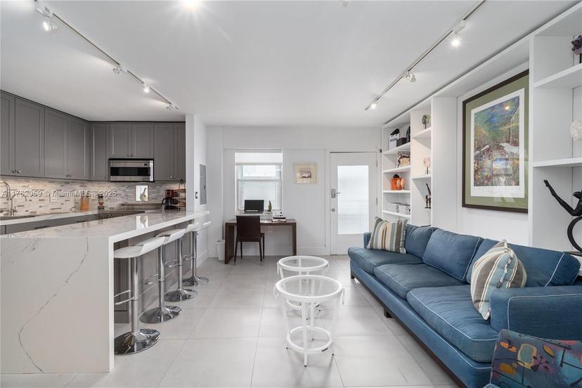 Picture of 1545 Euclid Ave # 5C, Miami Beach FL 33139