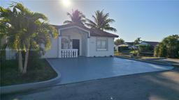 Picture of 17227 NW 74Th Path, Hialeah, FL 33015