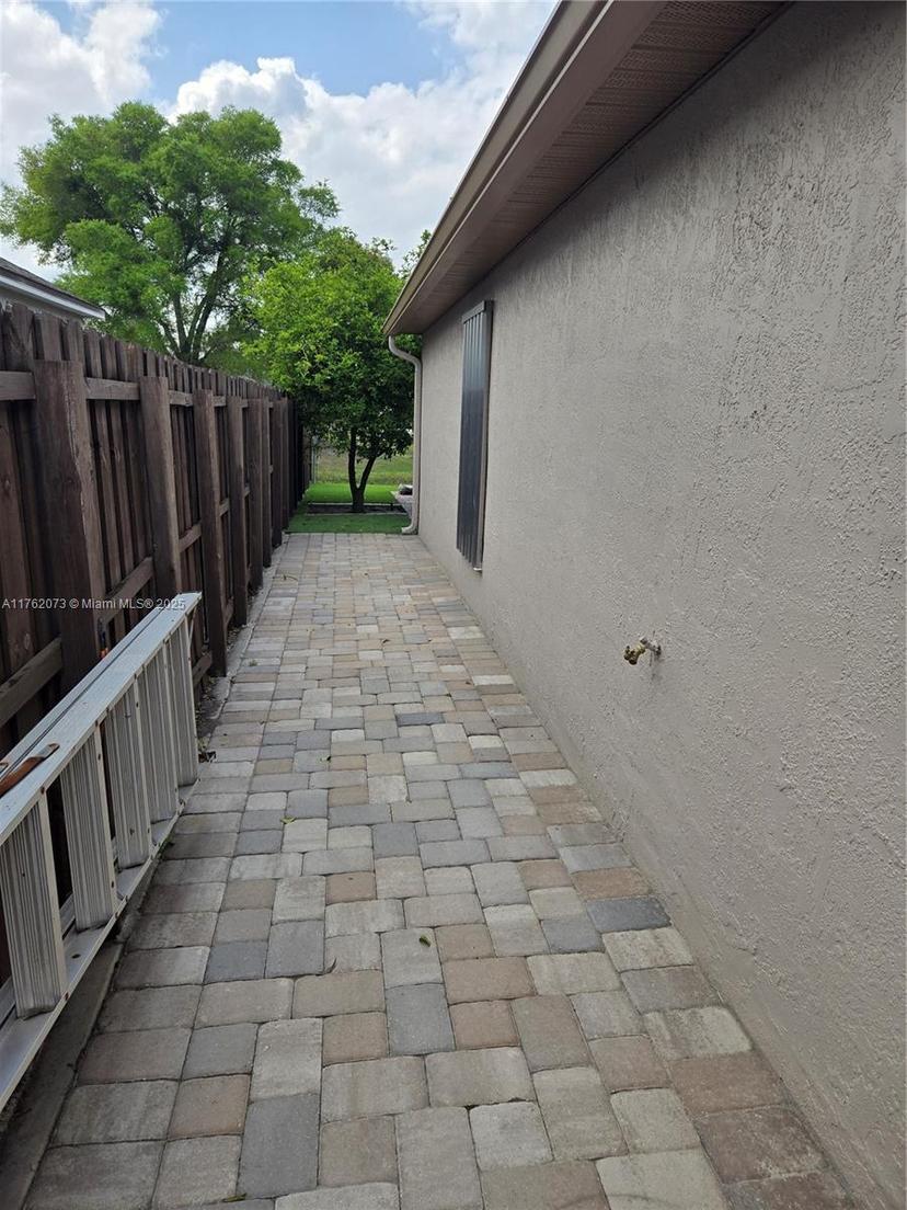 Picture of 8258 Golden Chckasaw, Orlando FL 32825