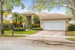 Picture of 2943 Oakbrook Dr, Weston, FL 33332