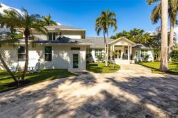 Picture of 5791 Shady Oaks Ln, Naples, FL 34119