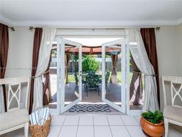 Picture of 939 Washington St, Hollywood, FL 33019