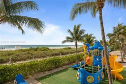 Picture of 6039 Collins Ave # 809, Miami Beach, FL 33140