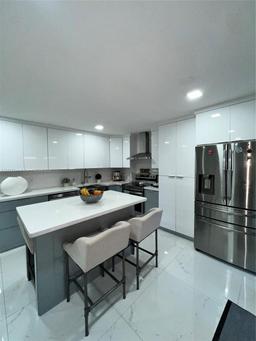 Picture of 11115 W Okeechobee Rd # 119, Hialeah Gardens, FL 33018