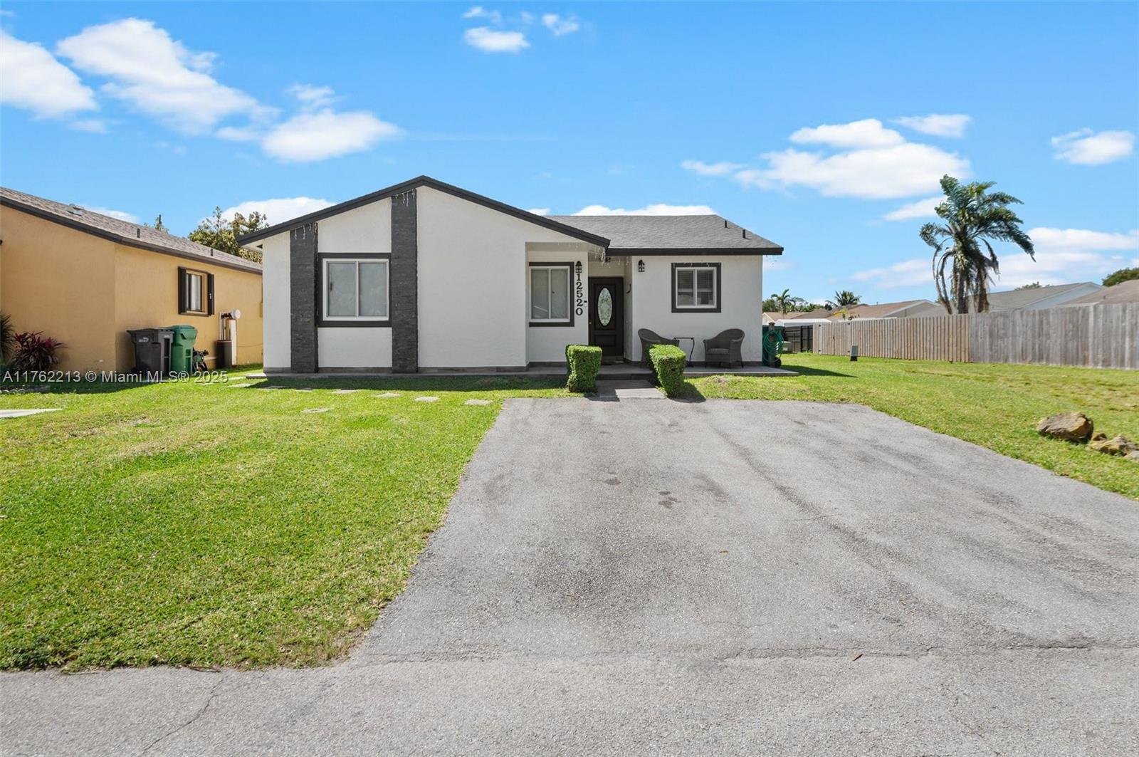 Picture of 12520 SW 250Th Ter, Homestead, FL 33032