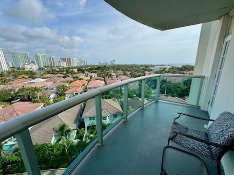 Picture of 19370 Collins Ave # 826, Sunny Isles Beach, FL 33160