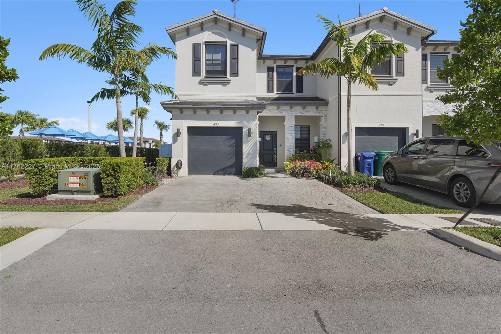 Picture of 493 NW 204Th St, Miami Gardens, FL 33169