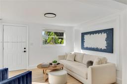 Picture of 919 NW 100Th St, Miami, FL 33150