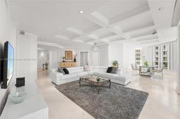 Picture of 21150 Point Pl # 1102, Aventura, FL 33180