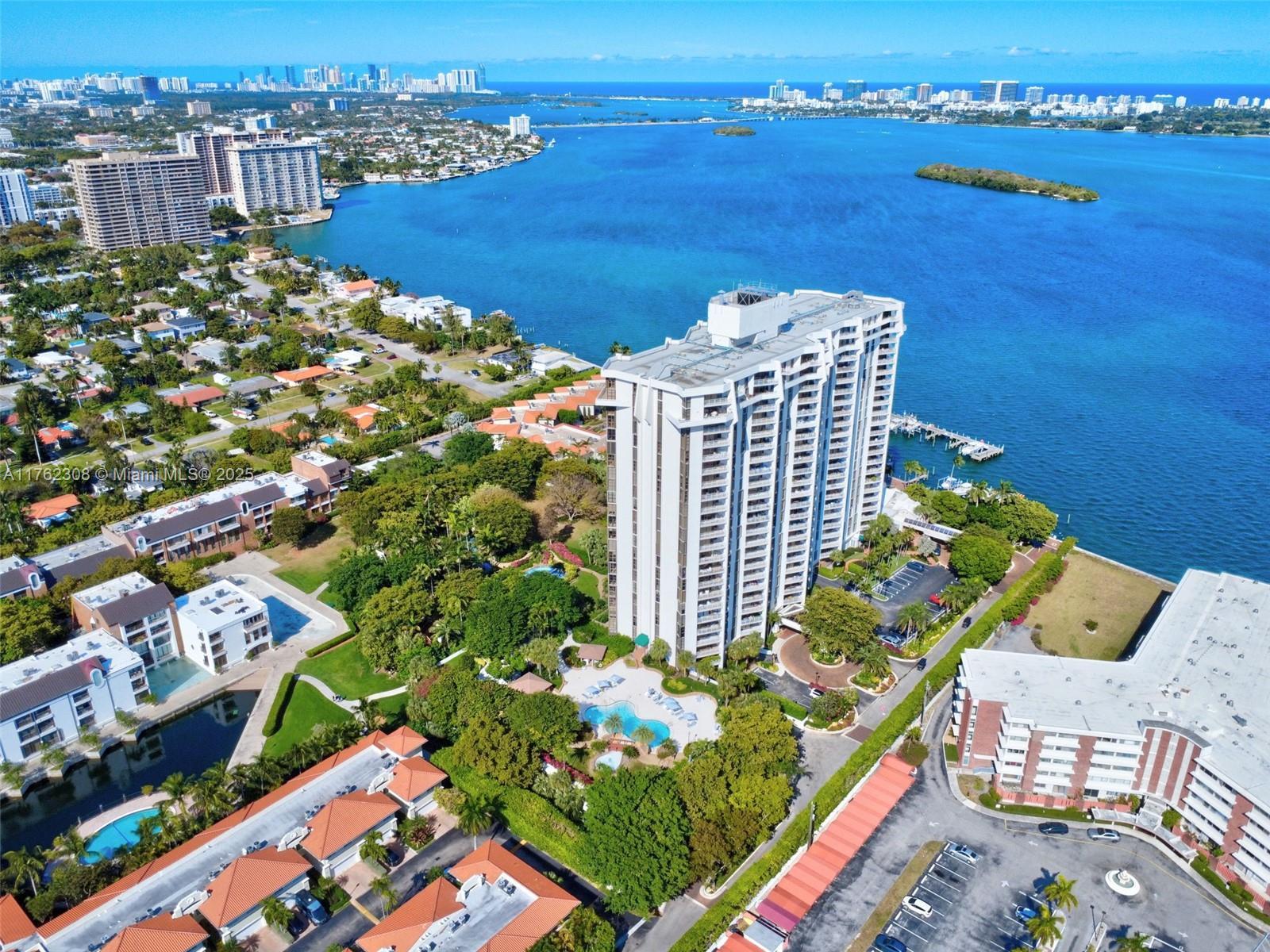 Picture of 4000 Towerside Ter # 302, Miami, FL 33138