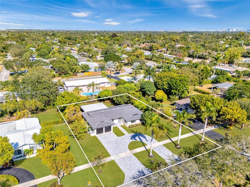 Picture of 10761 SW 128Th St, Miami FL 33176