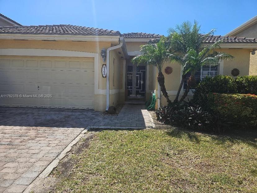 Picture of 9108 SW 211Th Ln, Cutler Bay FL 33189