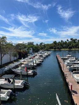 Picture of 1700 NW N River Dr # 308, Miami, FL 33125