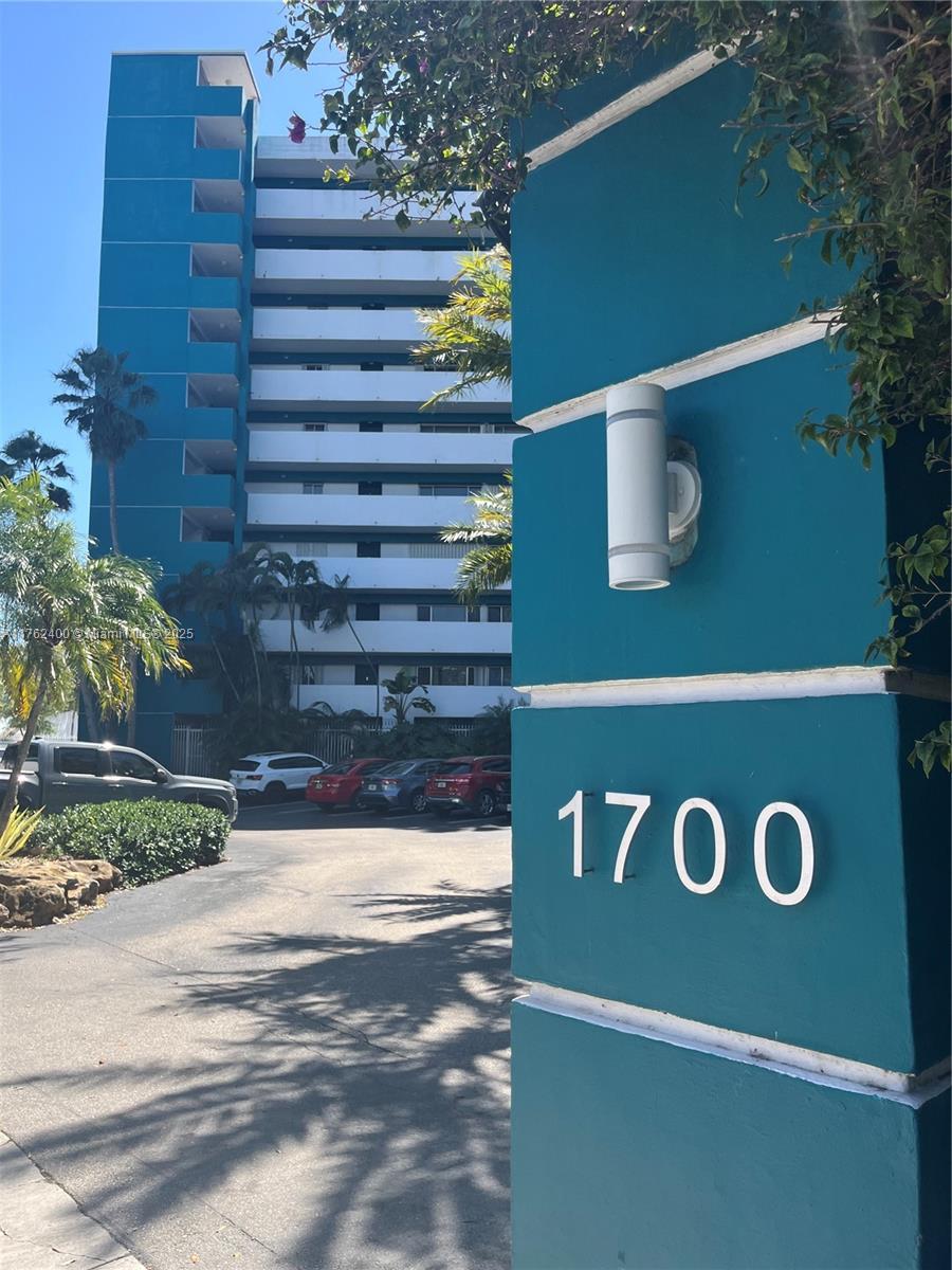 Picture of 1700 NW N River Dr # 308, Miami, FL 33125