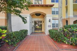 Picture of 19555 E Country Club Dr # 8502, Aventura, FL 33180
