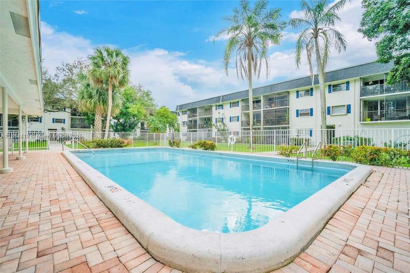 Picture of 5100 SW 64Th Ave # 101, Davie FL 33314