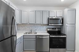 Picture of 8300 Sands Point Blvd # K304, Tamarac, FL 33321