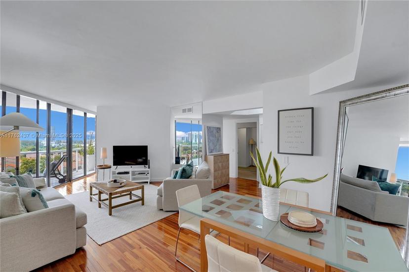 Picture of 3610 Yacht Club Dr # 1014, Aventura FL 33180
