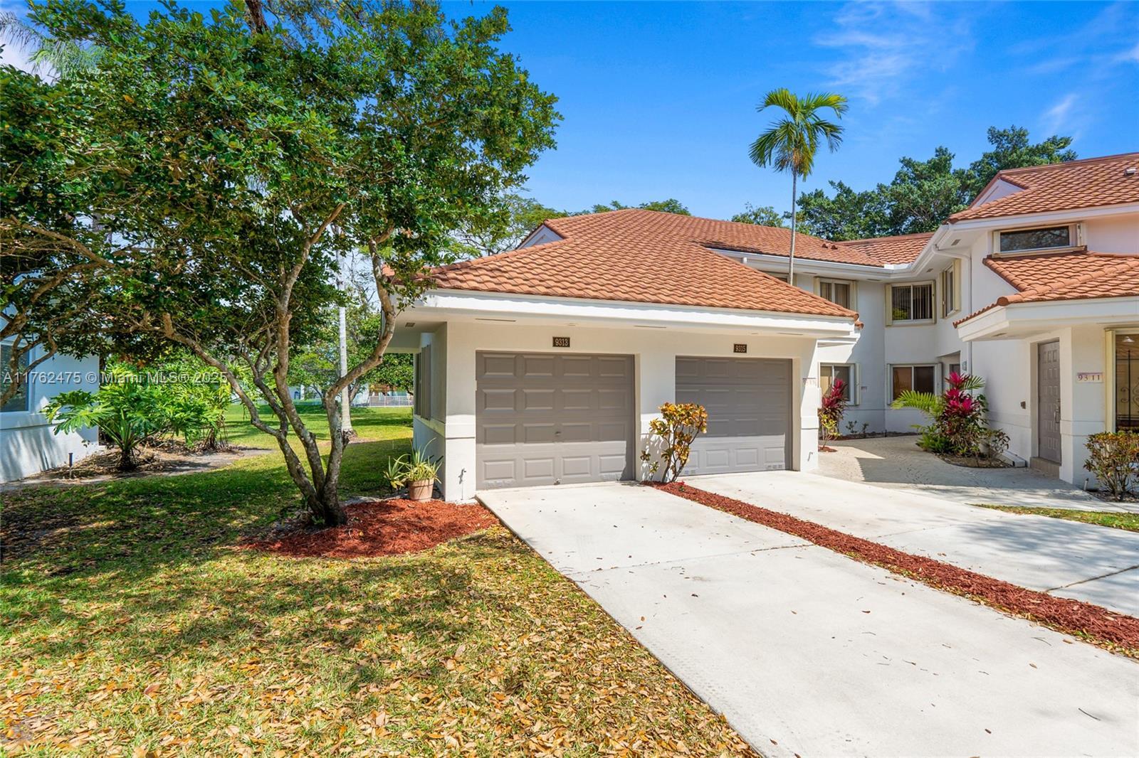 Picture of 9313 NW 9Th Pl # 9313, Plantation, FL 33324