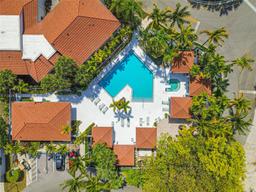 Picture of 9313 NW 9Th Pl # 9313, Plantation, FL 33324