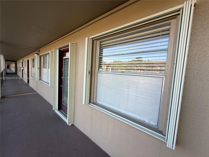 Picture of 850 SW 133Rd Ter # 213B, Pembroke Pines FL 33027