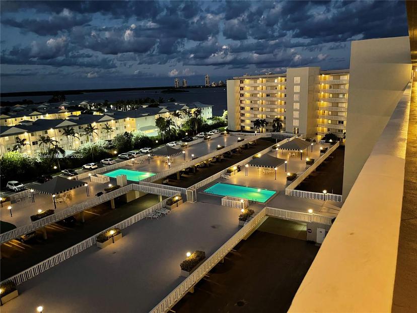 Picture of 801 Lake Shore Drive # 414, Lake Park FL 33403