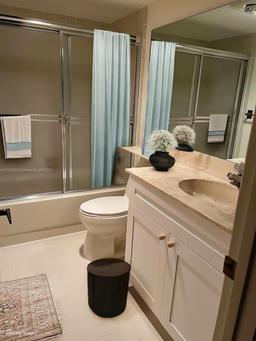 Picture of 12524 Shoreline Dr # 104, Wellington, FL 33414
