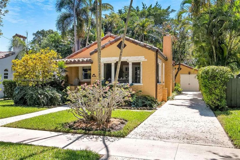 Picture of 136 NE 101St St, Miami Shores FL 33138