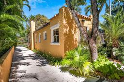 Picture of 136 NE 101St St, Miami Shores, FL 33138