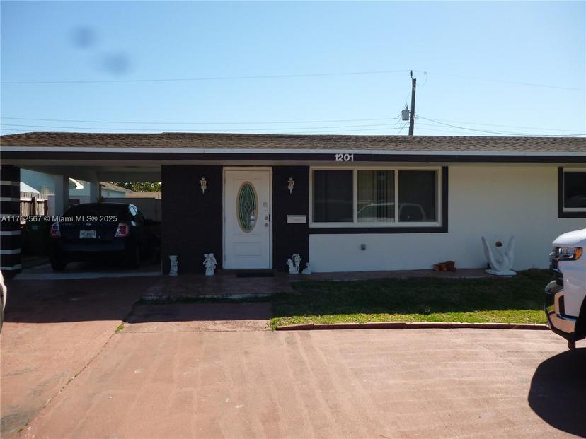 Picture of 1201 NW 79Th Way, Pembroke Pines FL 33024