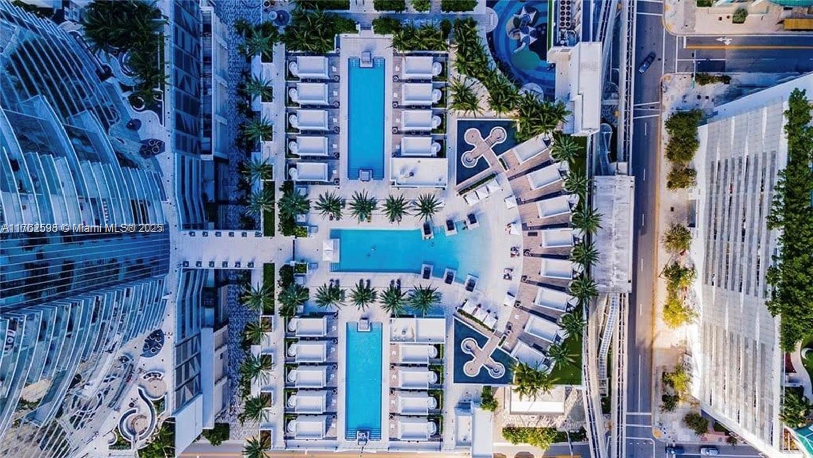 Picture of 851 NE 1St Ave # 904, Miami, FL 33132
