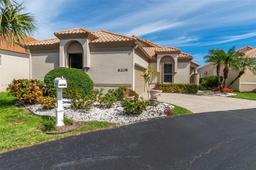 Picture of 6209 Evian Pl, Boynton Beach, FL 33437