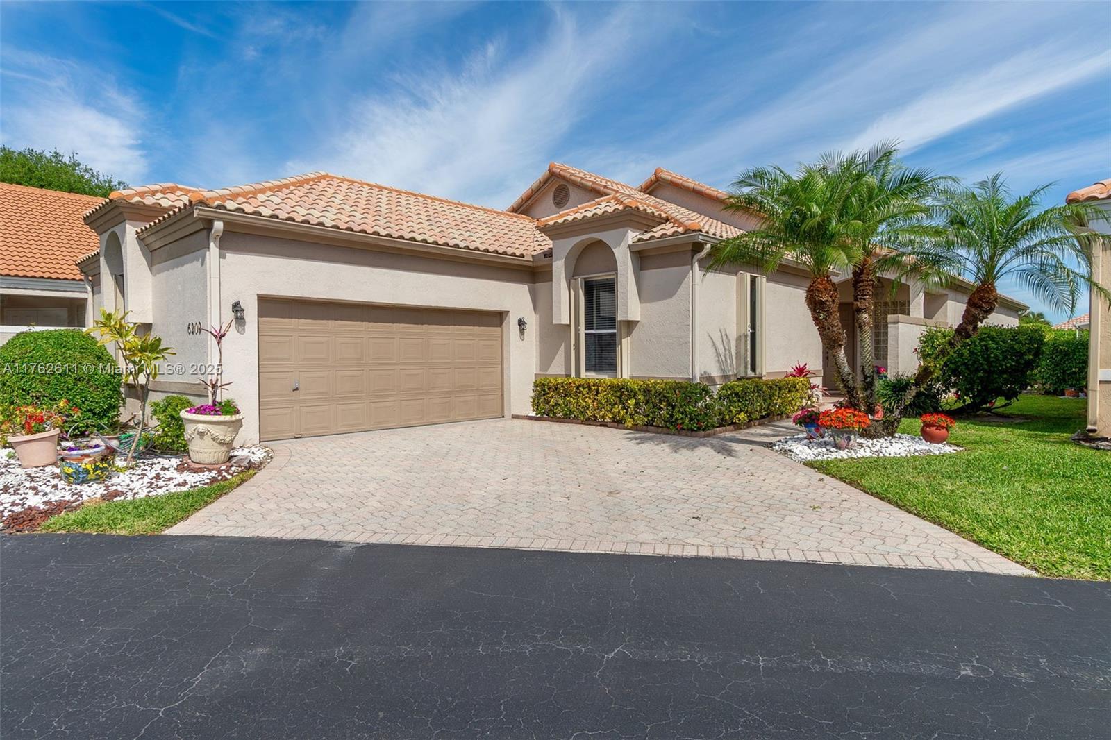 Picture of 6209 Evian Pl, Boynton Beach, FL 33437