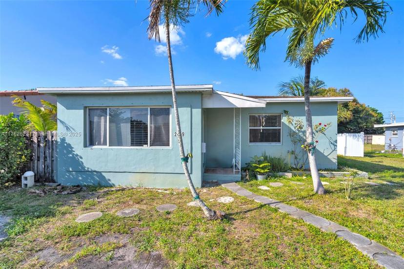 Picture of 2419 Harding St, Hollywood FL 33020