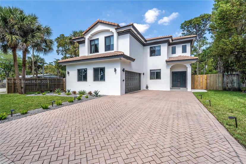 Picture of 1451 SW 11Th Pl, Fort Lauderdale FL 33312